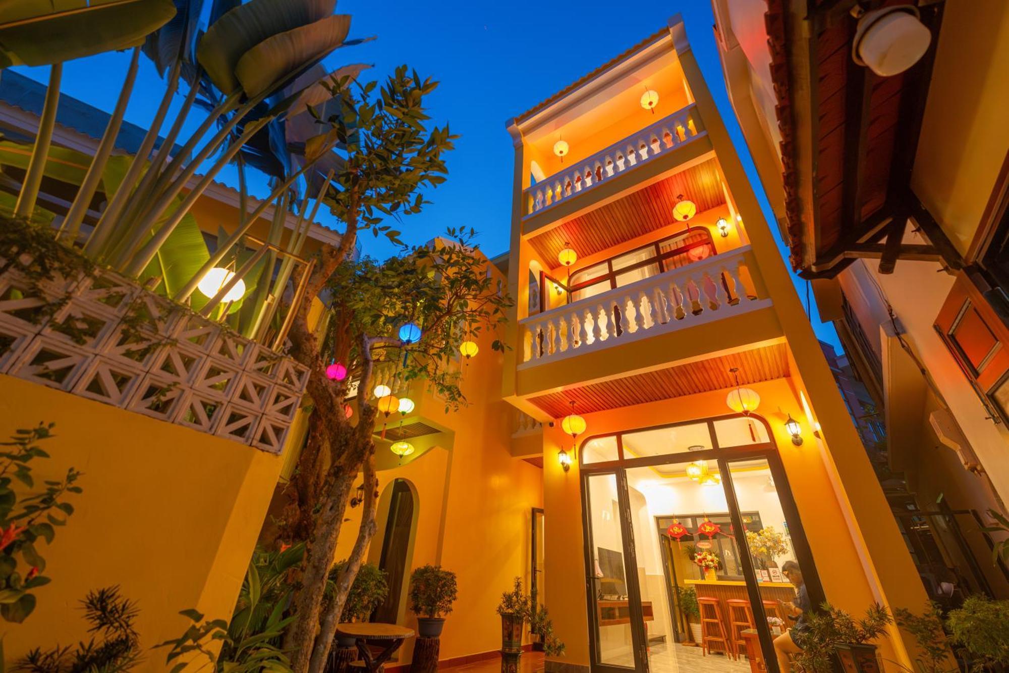 Quyen'S House Homestay Hoi An Zewnętrze zdjęcie
